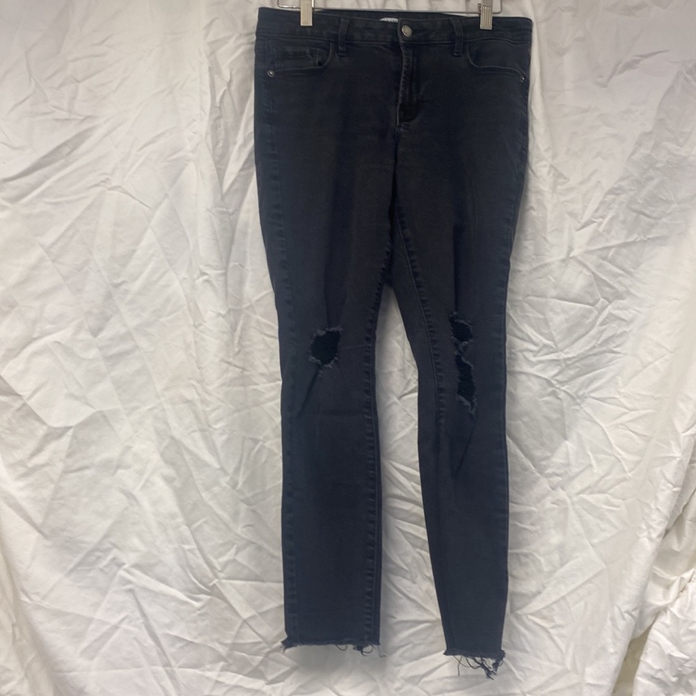 Old Navy Woman’s Rockstar super skinny  jeans size 10